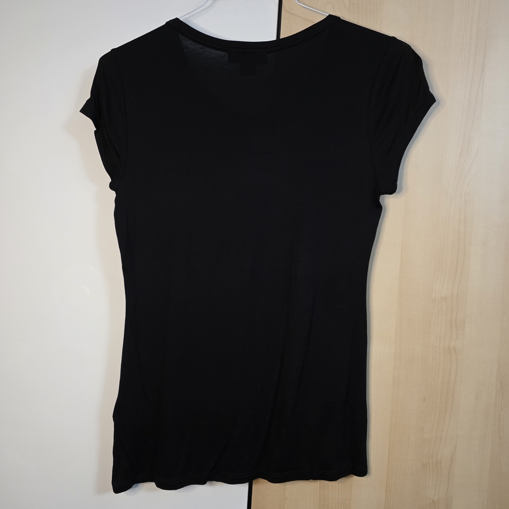 Attention Black Women's Short Sleeve T-Shirt Top NWT Medium - Picture 7 of 9